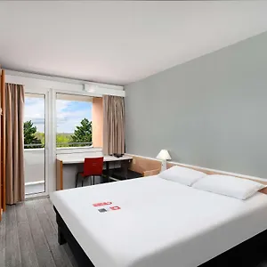 Ibis Citysouth Hotel