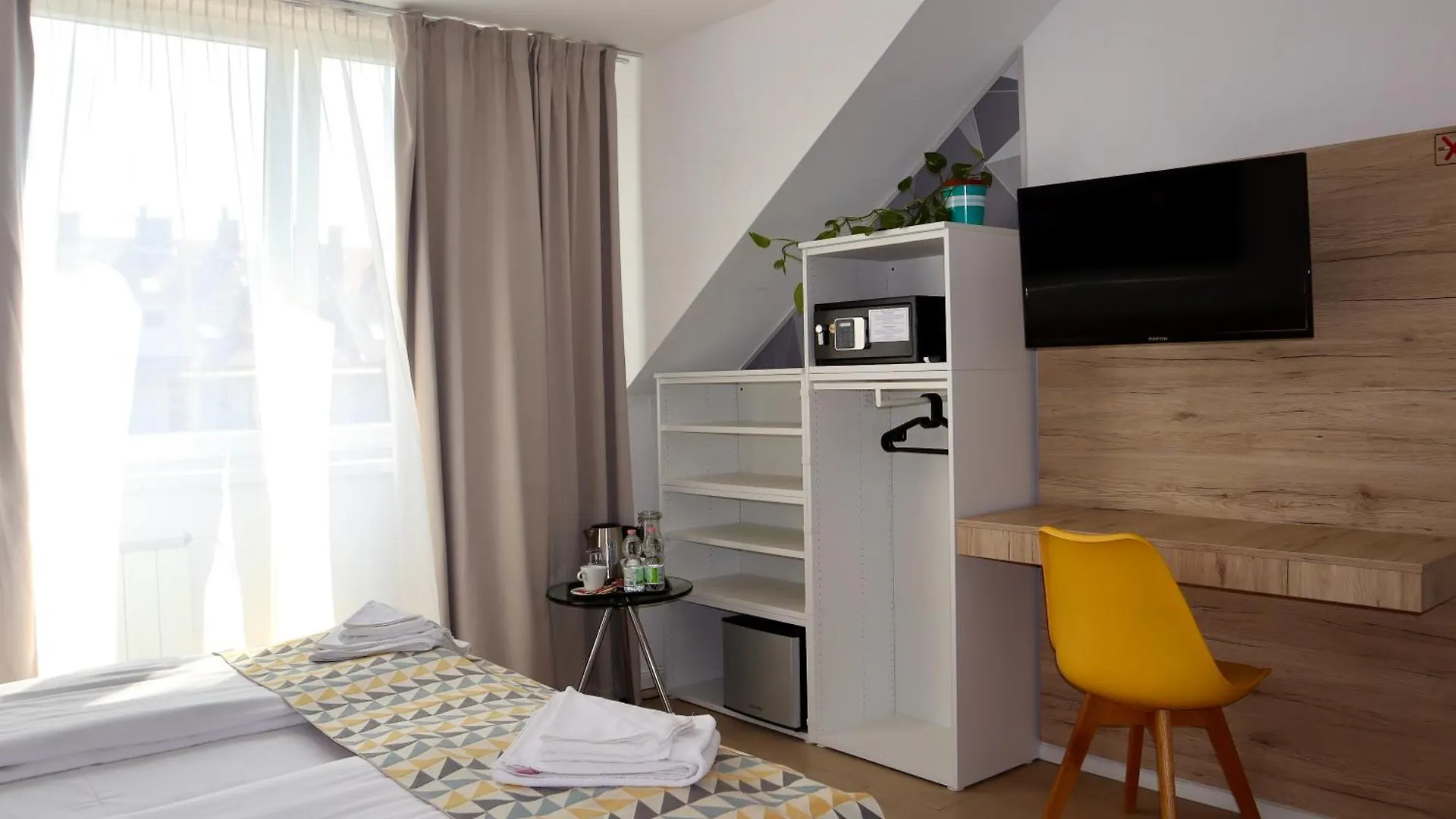 *** Hotel Christina Residence Budapest Ungarn